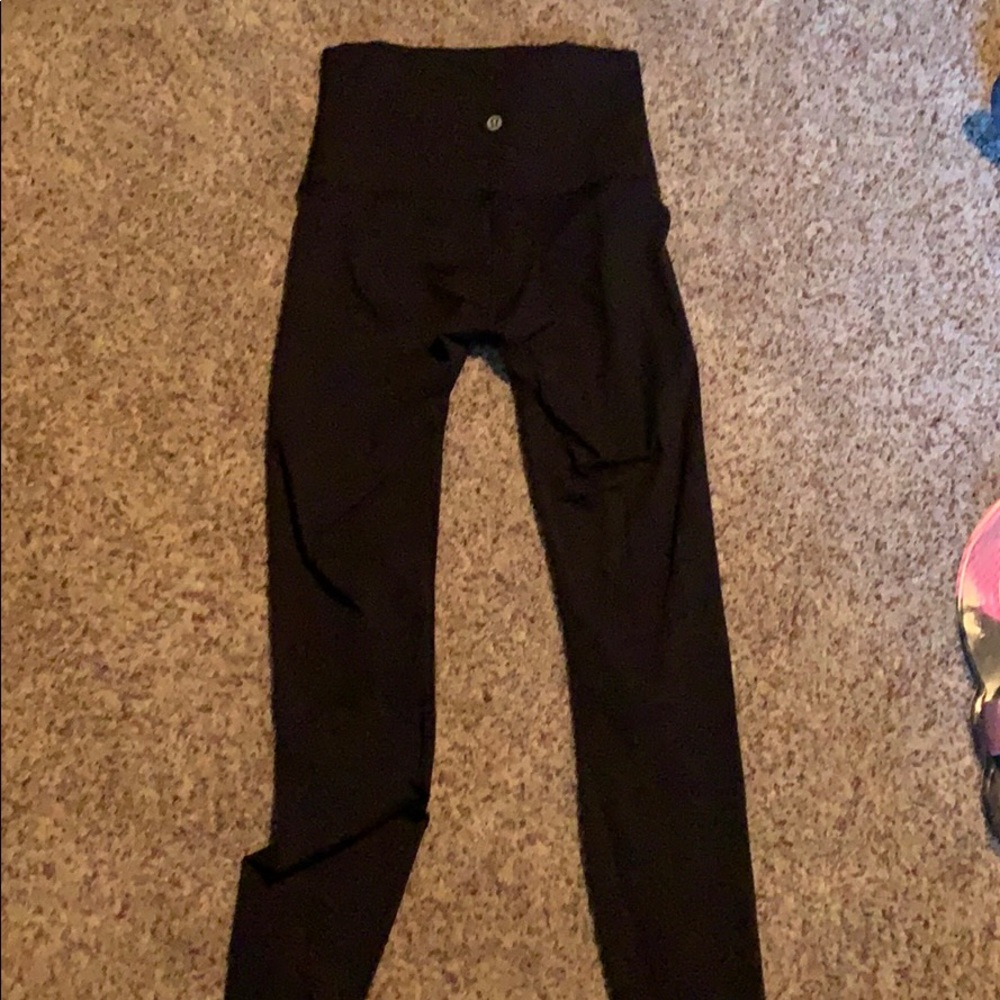 black Lululemon leggings